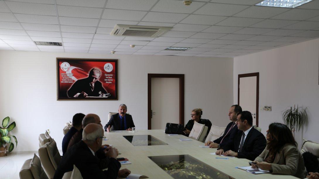 İl Milli Eğitim Müdürü Sayın  Kemal KARAHAN Başkanlığında,  İl  Hayat  Boyu Öğrenme Komisyon Toplantısı Yapıldı.