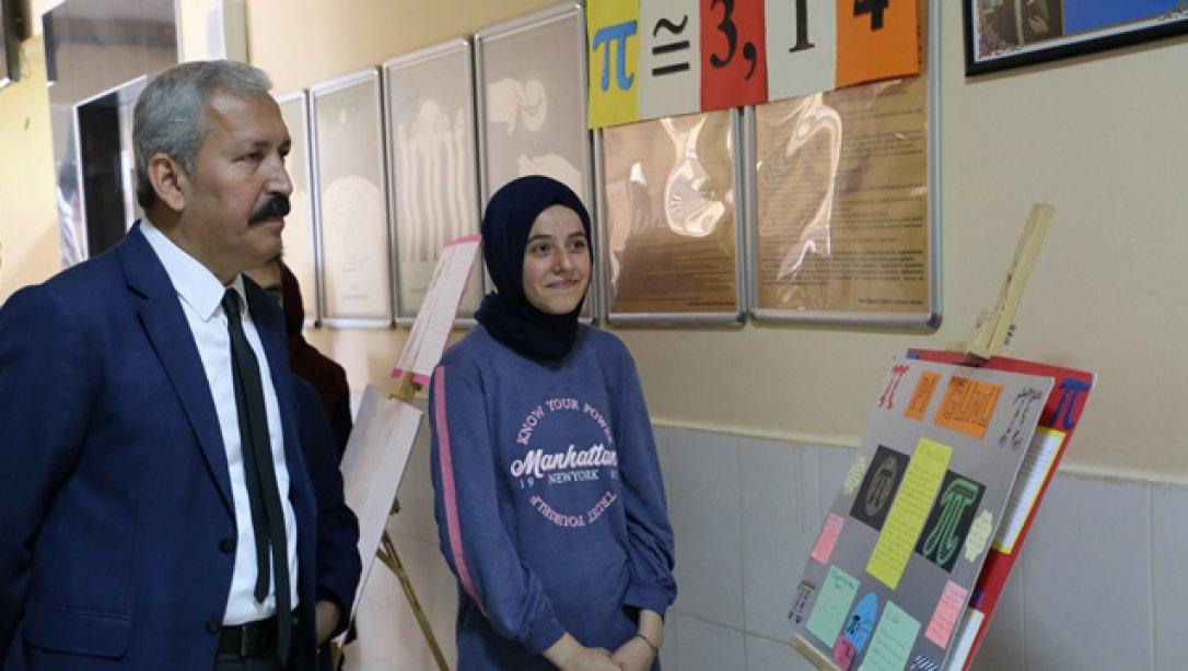 İl Milli Eğitim Müdürü Sayın Kemal KARAHAN, Antakya Habib-i Neccar Kız Anadolu İmam Hatip Lisesinin Sergi Açılışına Katıldı. 