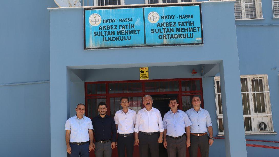 İl Milli Eğitim Müdürü Sayın Kemal KARAHAN Hassa İlçesinde, okulları ziyaret etti.