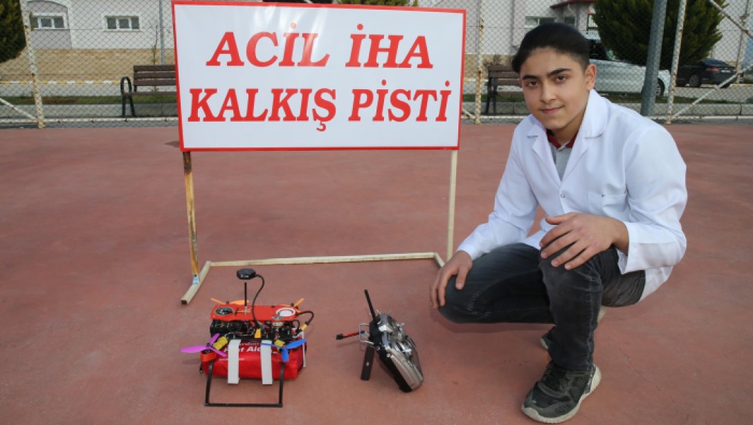 Şehit Serkan Talan Mesleki ve Teknik Anadolu Lisesinde Acil Durumlarda Gerekli Noktalara İlk Yardım Seti Ulaştıran Dron Geliştirildi