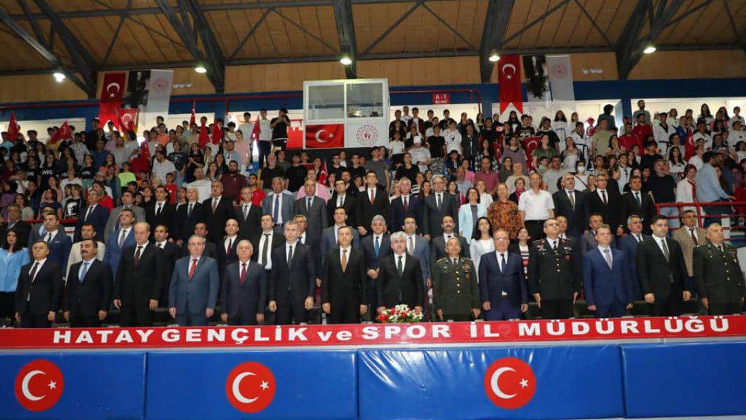 19 Mayıs Atatürk'ü Anma, Gençlik ve Spor Bayramı Töreni