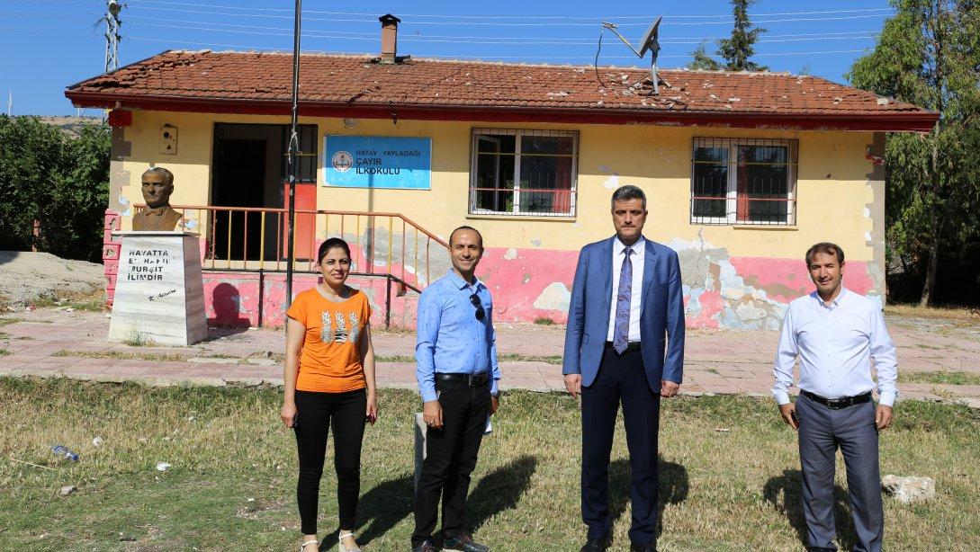 İl Milli Eğitim Müdürümüz Sayın Mesut ÇERKO, Yayladağı İlçesindeki Köy Okullarını Gezdi.