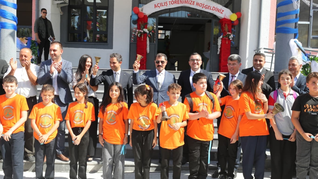 2025-2026 EĞİTİM ÖĞRETİM YILI AÇILIŞ TÖRENİ GERÇEKLEŞTİRİLDİ