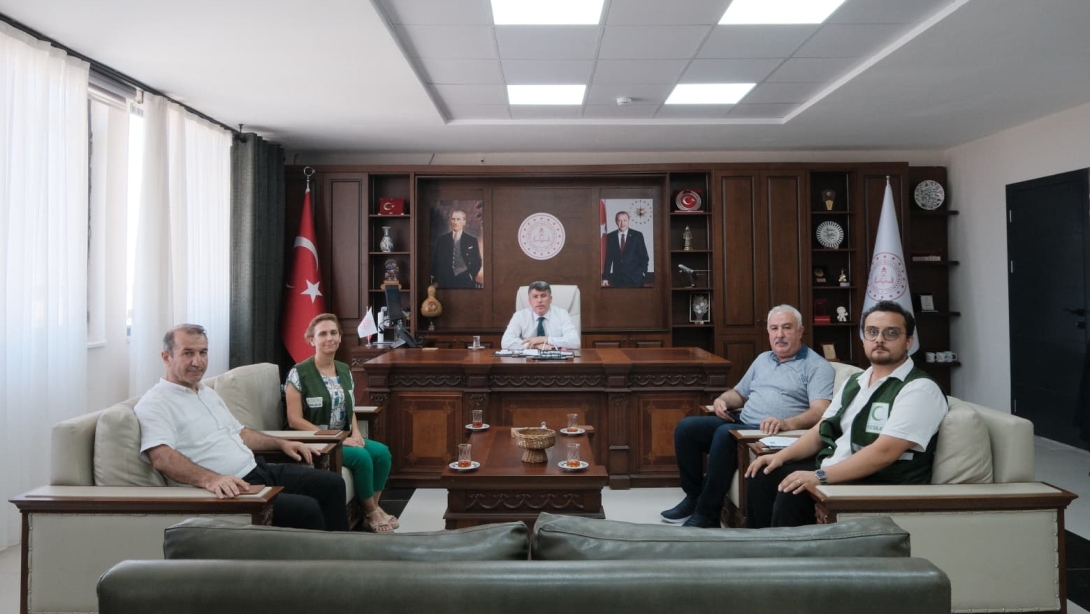 YEŞİLAY HATAY ŞUBESİNDEN İL MÜDÜRÜMÜZE ZİYARET